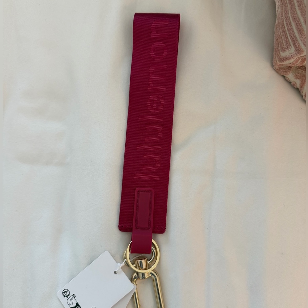 Lululemon Never Lost Keychain